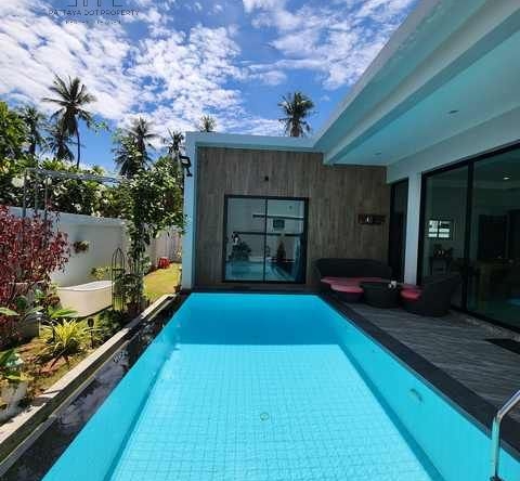 Modern Pool Villa Pattaya for rent