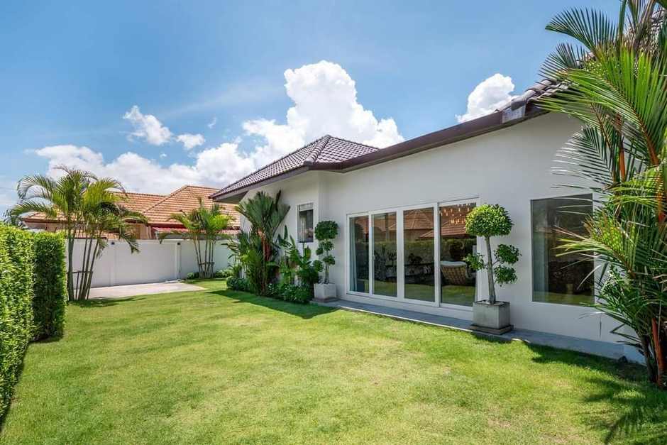 Pool Villa Pattaya 4BR For Sale