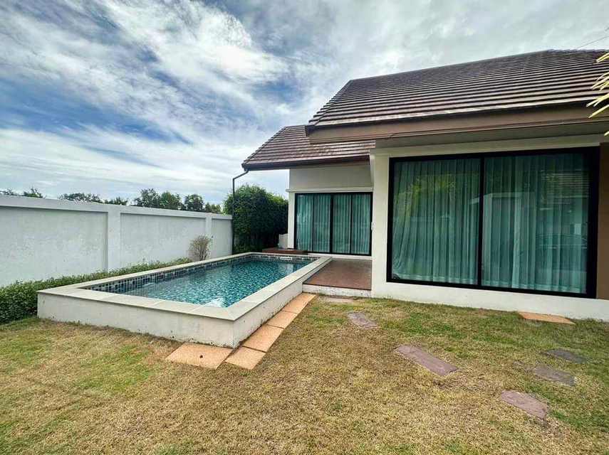The Maple Pattaya Pool Villa